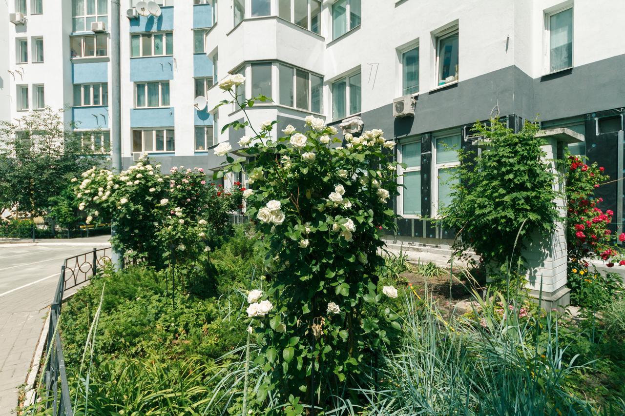 Apartment Poznyaky-Bazhana Kiev Bagian luar foto
